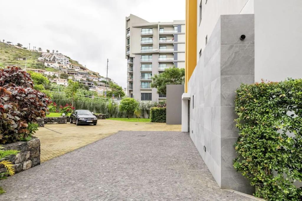Luxury Poolside View Apartment Funchal  Eksteriør bilde